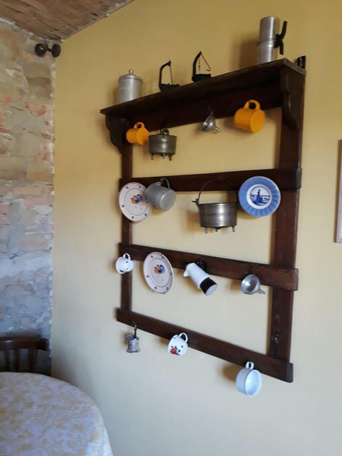 Agriturismo "Veritas" Bed & Wine Casaleggio Boiro Luaran gambar